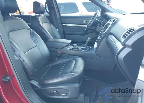 2017 Ford Explorer Sport z USA, uszkodzony, nr VIN 1FM5K8GT7HGD84341